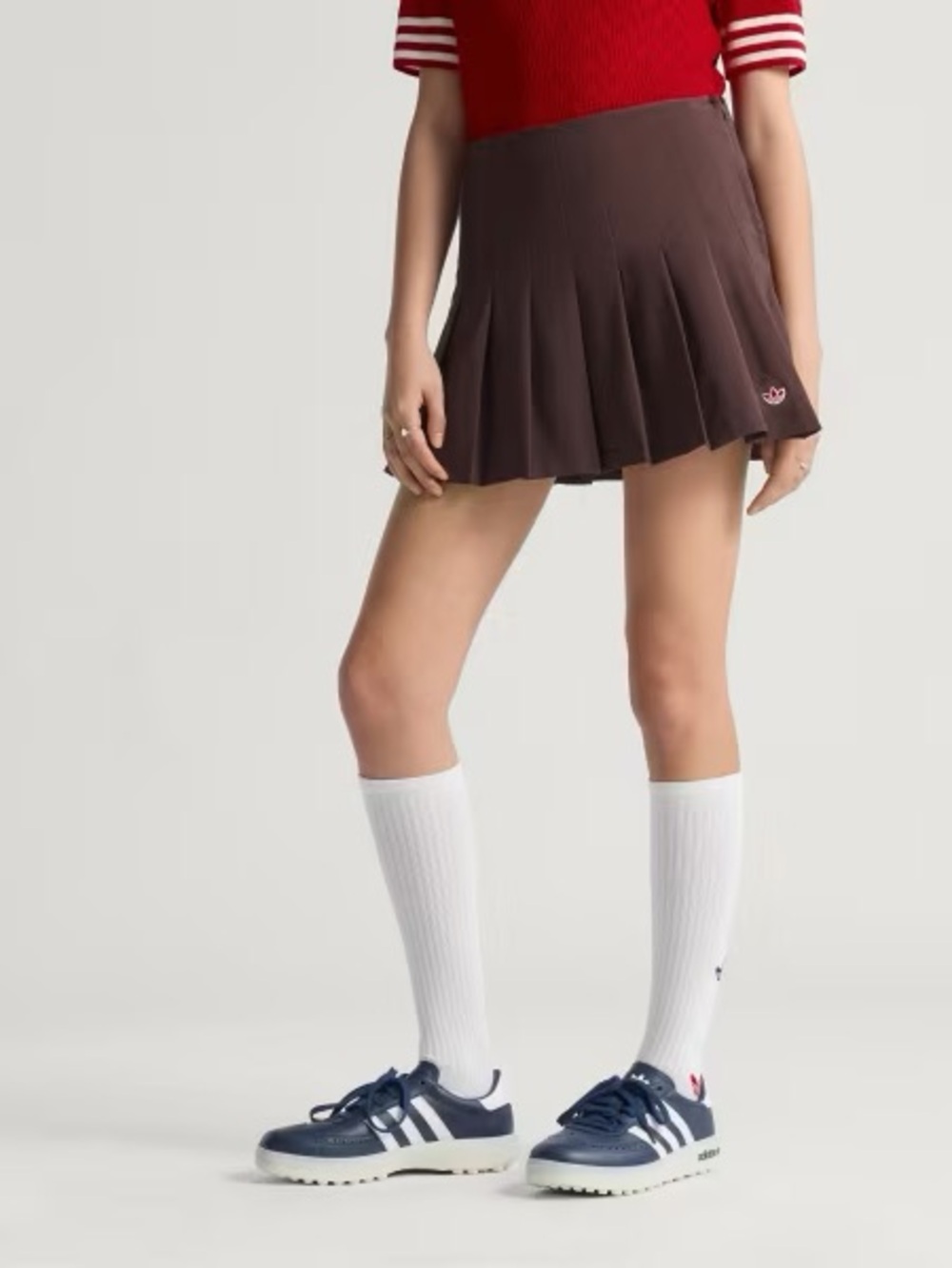 Adidas Women’s Brown Pleated Tennis Skort - Picture 3 of 6